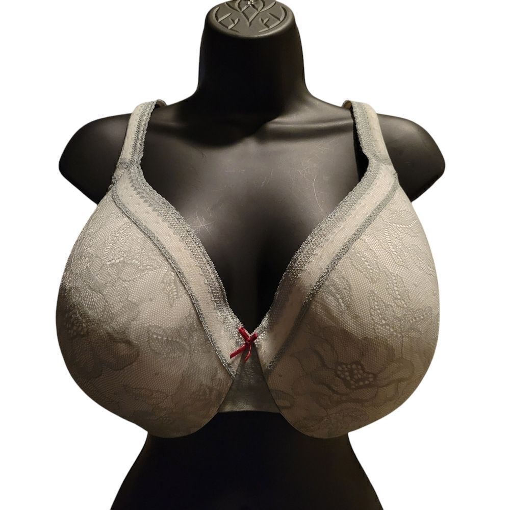 CACIQUE SAGE GREEN BRA WITH RED BOW SIZE 38 H